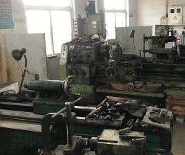 油泵(beng)事業部(bù)生産車(che)間